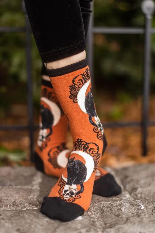 festive St. Patrick’s Day socks-Black Cat Moon Crew