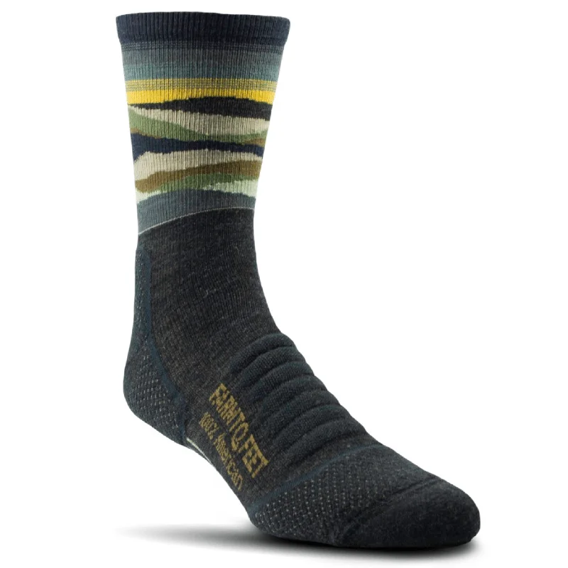 extra-wide socks for swollen feet-Farm to Feet Max Patch Trail Light Targeted Cushion 3/4 Crew Socks