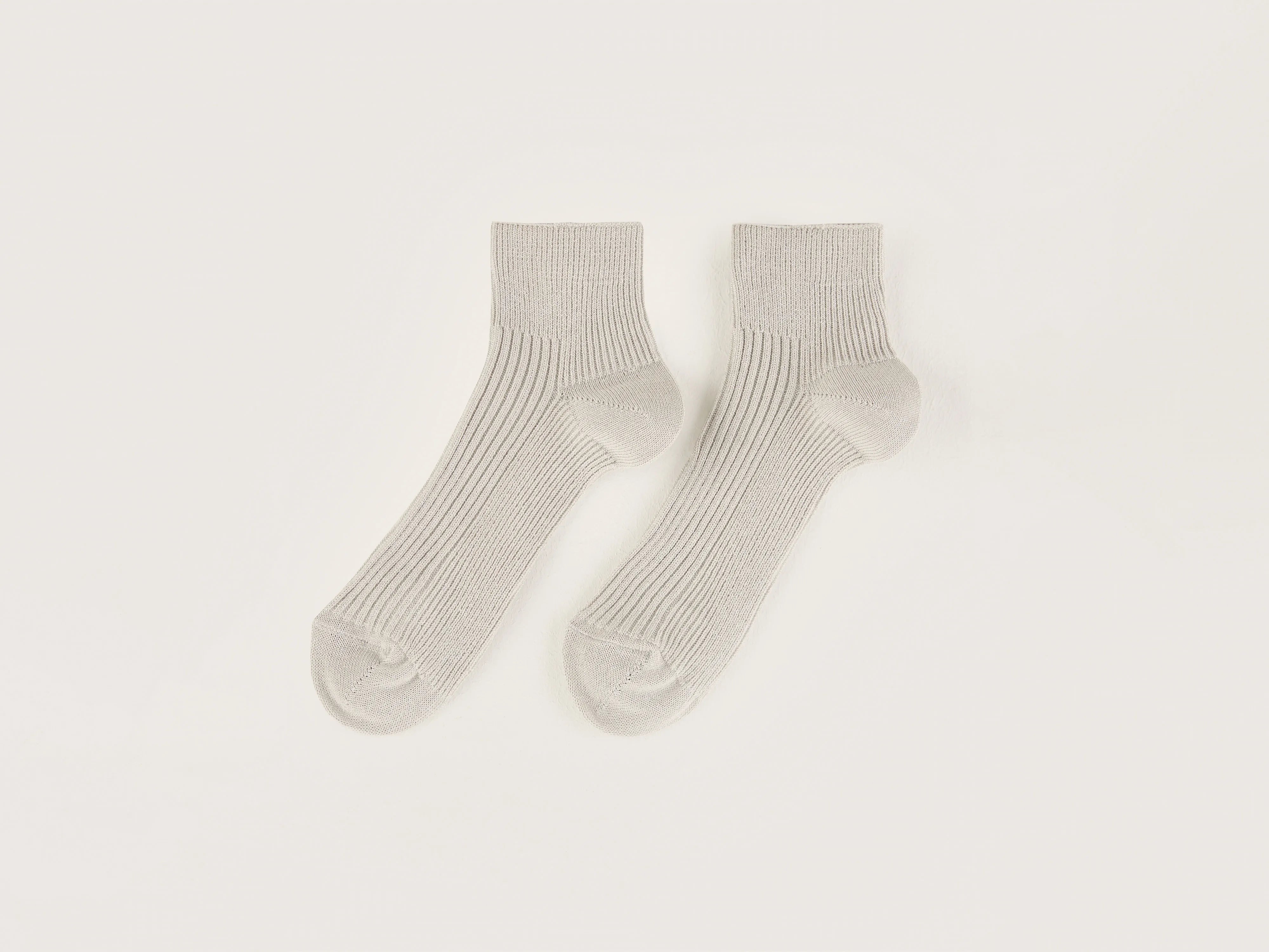 supportive socks for desk jobs-Bapis short socks (242 / W / OYSTER)