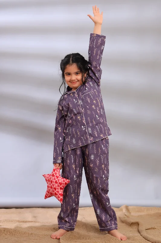 quirky pizza print pajamas-Lavender Farm Pajama Set for Girls