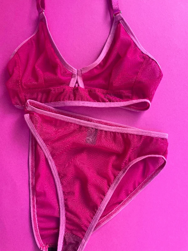 soft Modal panties for relaxation-Bully Boy: Brick Keyhole Wireless Bra - Magenta