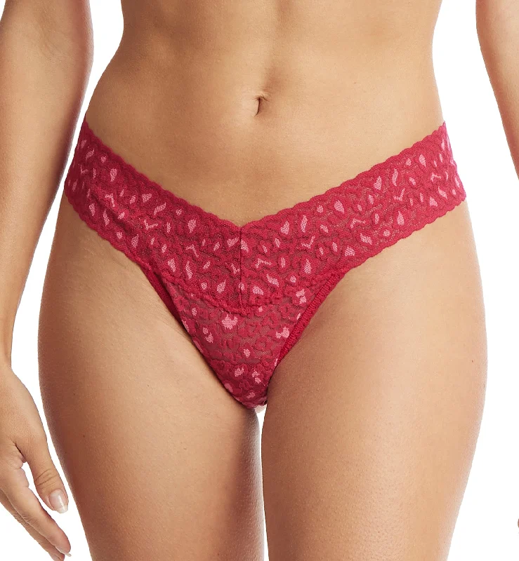 elegant panties for cocktail dresses-Hanky Panky Cross Dyed Leopard Low Rise Thong (7J1051P) - Berry Sangria/Pink