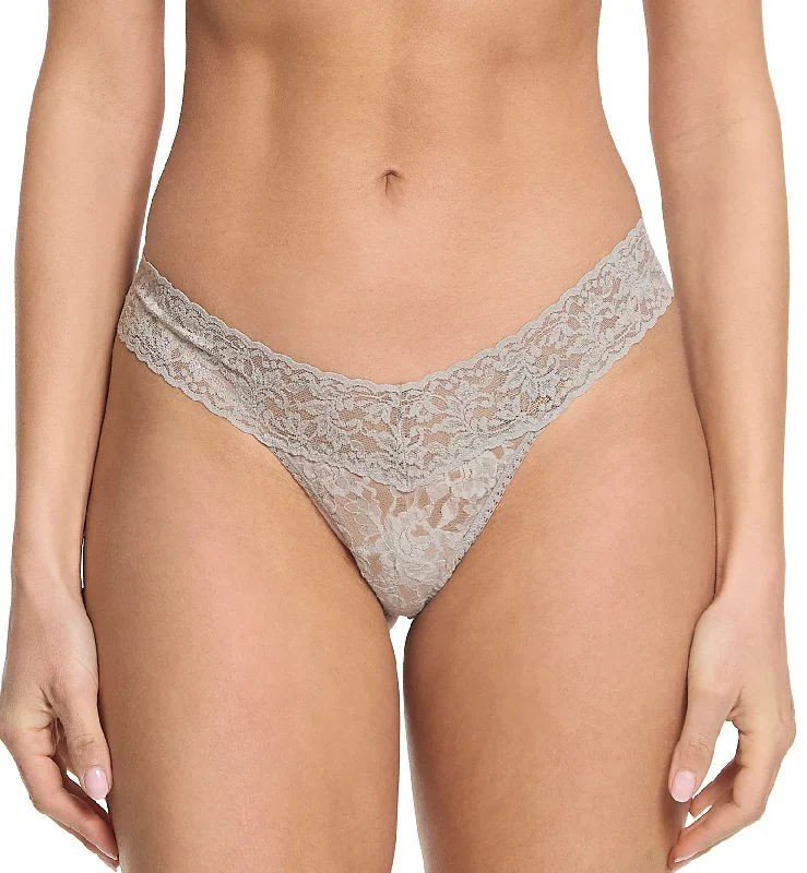 cute cat panties for pet lovers-Hanky Panky Signature Lace Low Rise Thong (4911P) - Sleep In