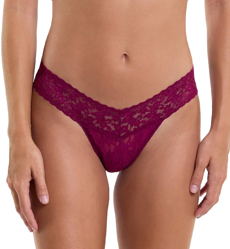 moisture-wicking panties for cycling-Hanky Panky Signature Lace Low Rise Thong (4911P) - Sugar Plum