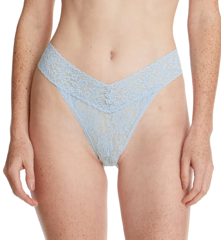 trendy panties with bold stripes-Hanky Panky Signature Lace Original Rise Thong (4811P) - Partly Cloudy