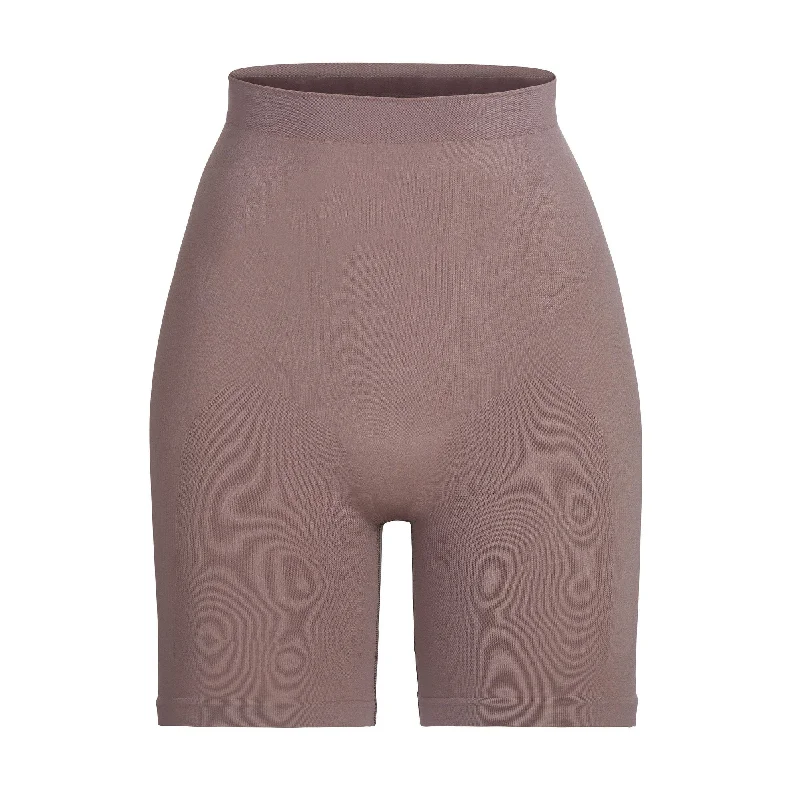 warm underwear for snowy days-SCULPTING SHORT MID THIGH W/ OPEN GUSSET | UMBER